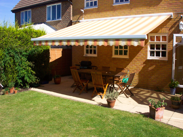 Full Cassette Retractable Awning with wind sensor installed in North London
